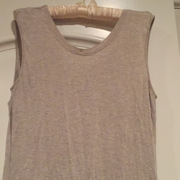 Top - Picture 4 of 5